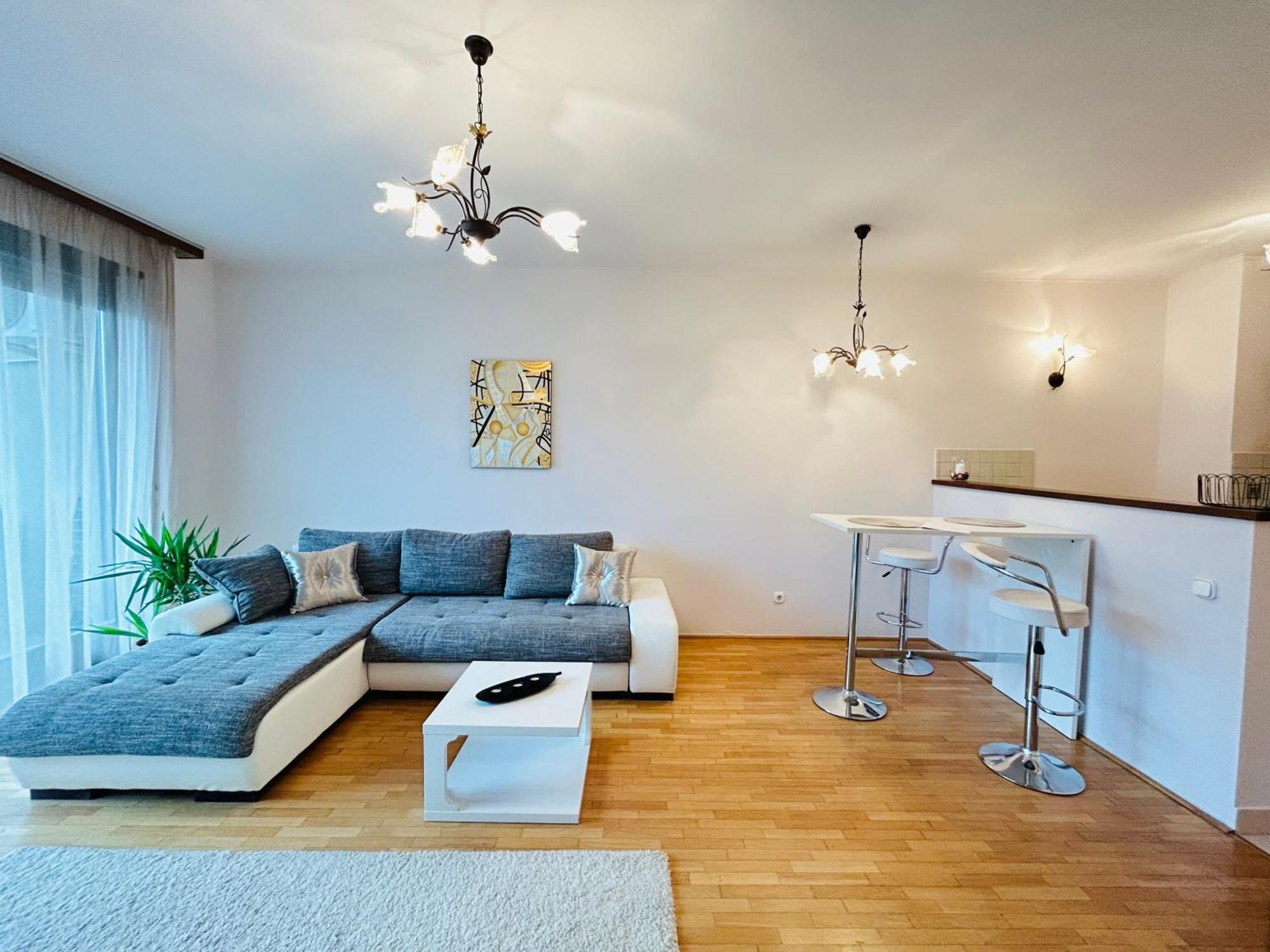 Bp Kazinczy Centrum Prime Budapest